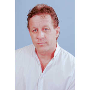 Dan and I met due to my involvement in TRON 2.0.  He graciously submitted to a series of head shots.  I tried, I really did.