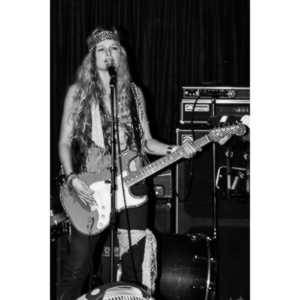 The Lizard Queens, Shay and Dana, from The Cat Club.  April 16th, 2008.