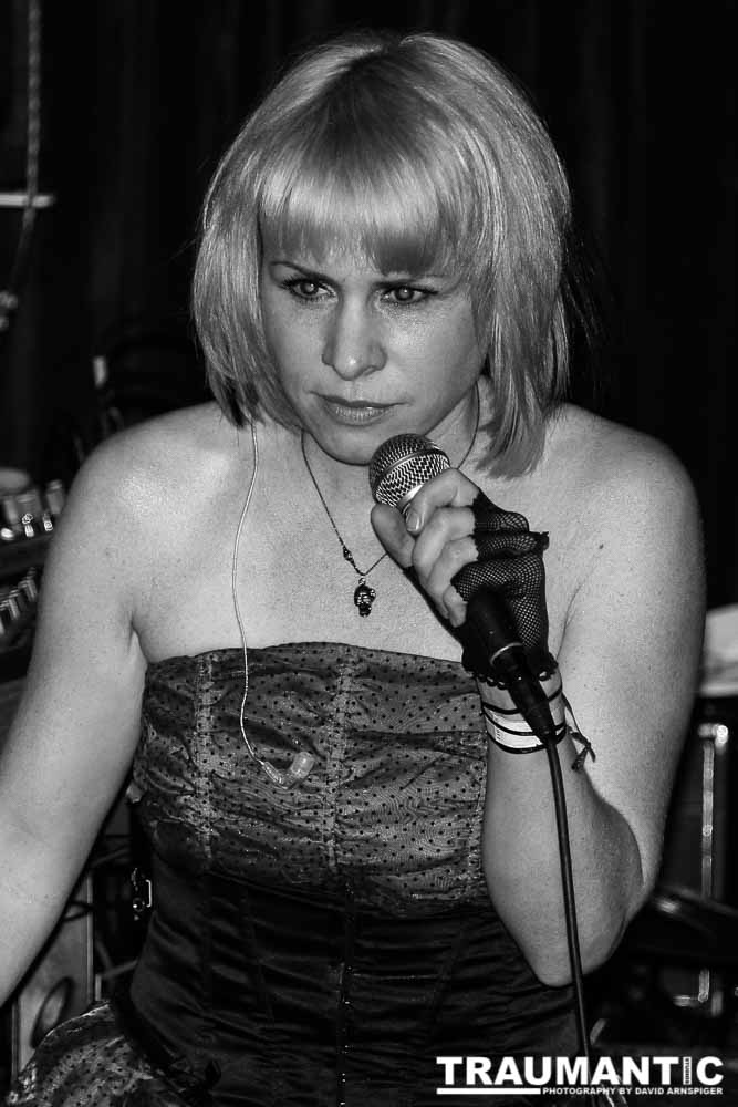 Hollyboots, live at Self Inflicted.  Cat Club, April 16th, 2008.