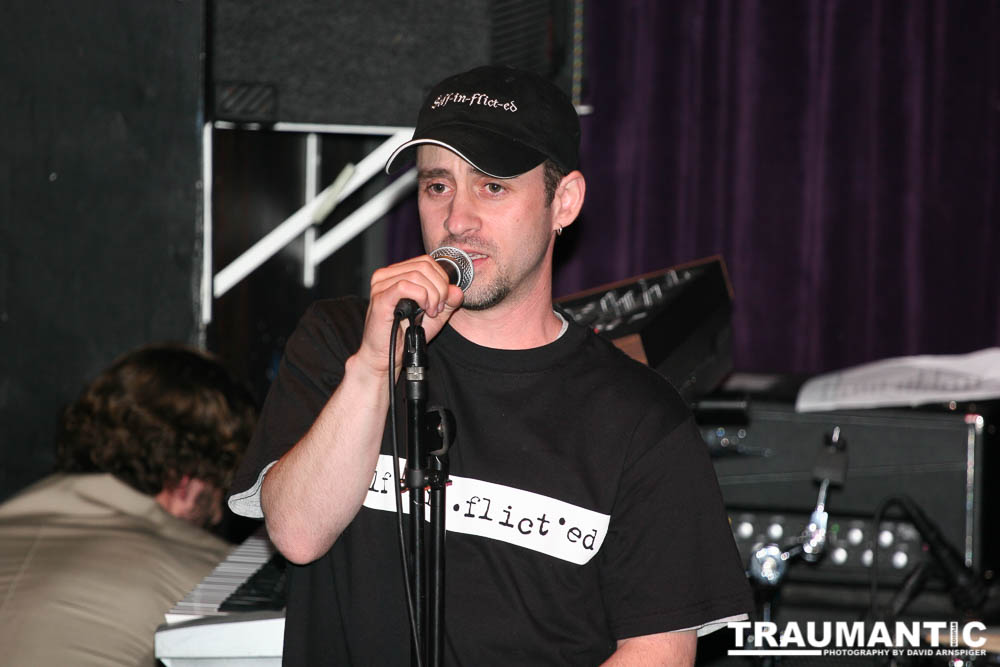 Darren Miller-Pfeuffer kicking things off at Self Inflicted at The Cat Club, 4/16/2008.