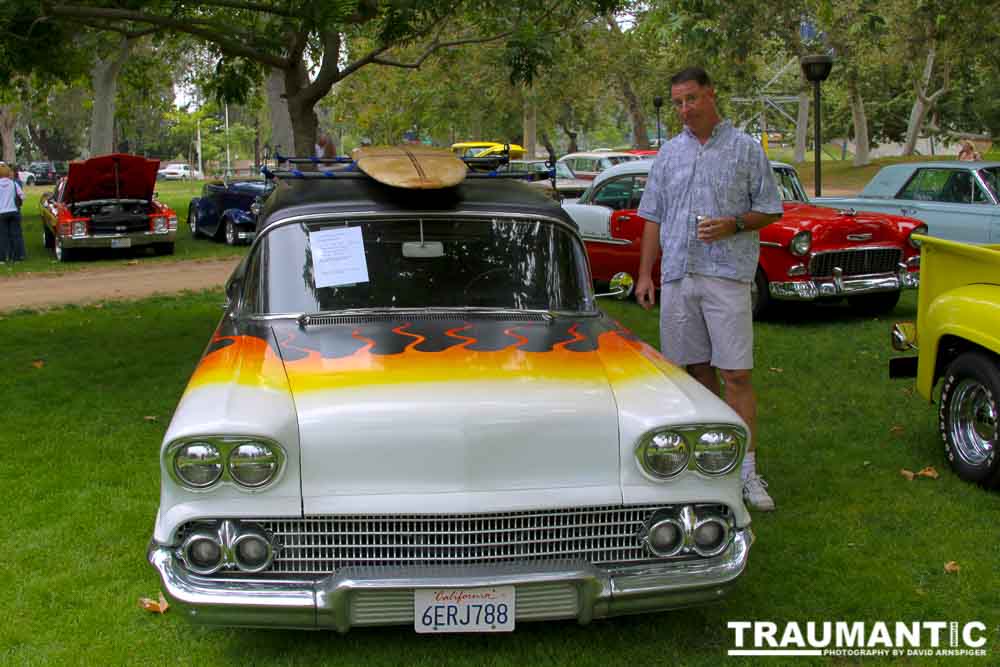 I was at a park for another event when I walked into a car show area.  Spent a few minutes capturing some of the beauties parked there.