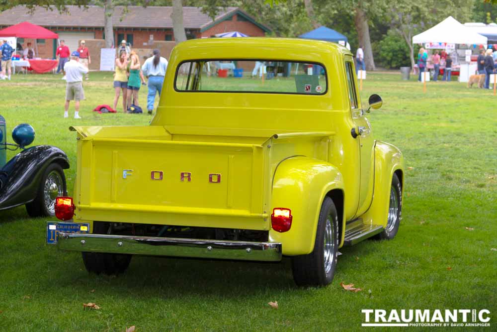 I was at a park for another event when I walked into a car show area.  Spent a few minutes capturing some of the beauties parked there.