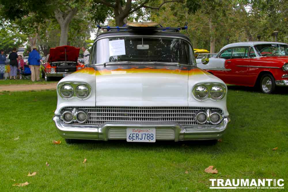 I was at a park for another event when I walked into a car show area.  Spent a few minutes capturing some of the beauties parked there.