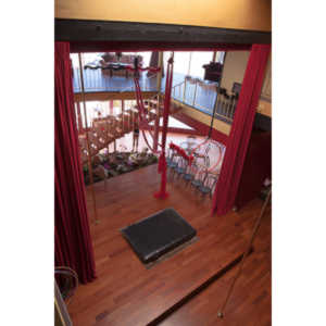 I was asked to shoot the grand opening of Emma Ridley's second location for her Goddess Fitness Dance clubs.  This location in particular was an amazing place.  Unfortunately, it's closed down now.  I did have fun shooting the event though.