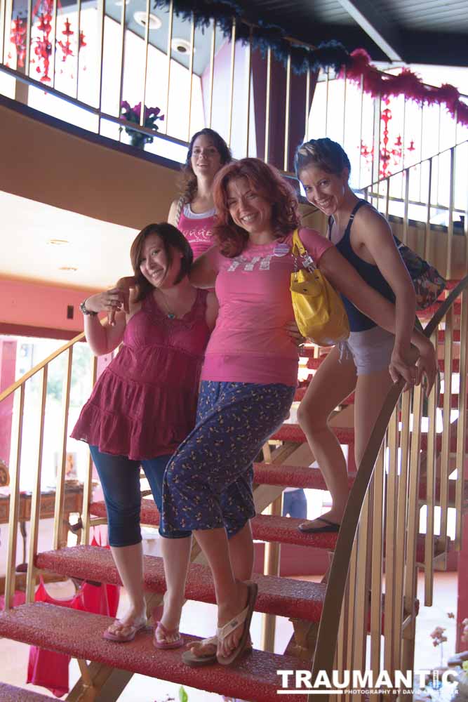 I was asked to shoot the grand opening of Emma Ridley's second location for her Goddess Fitness Dance clubs.  This location in particular was an amazing place.  Unfortunately, it's closed down now.  I did have fun shooting the event though.