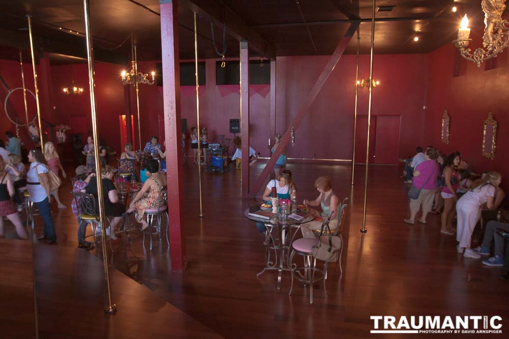 I was asked to shoot the grand opening of Emma Ridley's second location for her Goddess Fitness Dance clubs.  This location in particular was an amazing place.  Unfortunately, it's closed down now.  I did have fun shooting the event though.