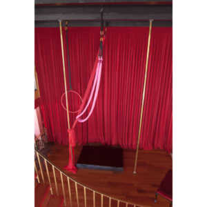 I was asked to shoot the grand opening of Emma Ridley's second location for her Goddess Fitness Dance clubs.  This location in particular was an amazing place.  Unfortunately, it's closed down now.  I did have fun shooting the event though.