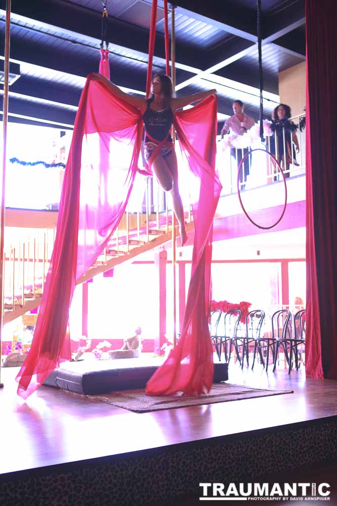 I was asked to shoot the grand opening of Emma Ridley's second location for her Goddess Fitness Dance clubs.  This location in particular was an amazing place.  Unfortunately, it's closed down now.  I did have fun shooting the event though.