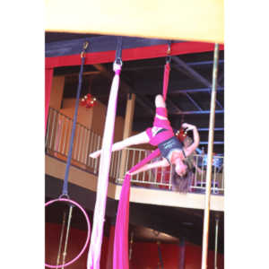 I was asked to shoot the grand opening of Emma Ridley's second location for her Goddess Fitness Dance clubs.  This location in particular was an amazing place.  Unfortunately, it's closed down now.  I did have fun shooting the event though.