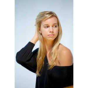 Morgan is an aspiring model and a college student.  She's gorgeous and fun to shoot.  We had planned to shoot at a mansion in Beverly Hills and discovered a wedding in progress there, so we shot in the park right across from the Beverly Hills Hotel instead.  This is one of my favorite shoots I have done.  Hoping to shoot with Morgan again someday if it is possible.