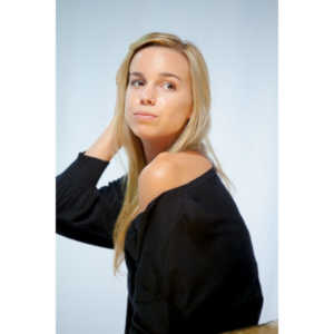 Morgan is an aspiring model and a college student.  She's gorgeous and fun to shoot.  We had planned to shoot at a mansion in Beverly Hills and discovered a wedding in progress there, so we shot in the park right across from the Beverly Hills Hotel instead.  This is one of my favorite shoots I have done.  Hoping to shoot with Morgan again someday if it is possible.