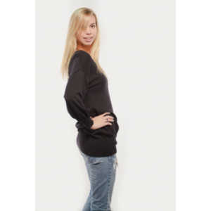 Morgan is an aspiring model and a college student.  She's gorgeous and fun to shoot.  We had planned to shoot at a mansion in Beverly Hills and discovered a wedding in progress there, so we shot in the park right across from the Beverly Hills Hotel instead.  This is one of my favorite shoots I have done.  Hoping to shoot with Morgan again someday if it is possible.