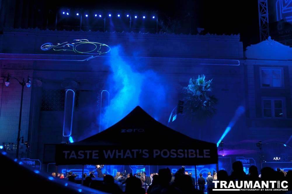 I went down to Hollywood on the evening of the premiere of TRON Legacy.  I wasn't able to get real close, but thanks to a long lens, I did pretty good getting some shots.