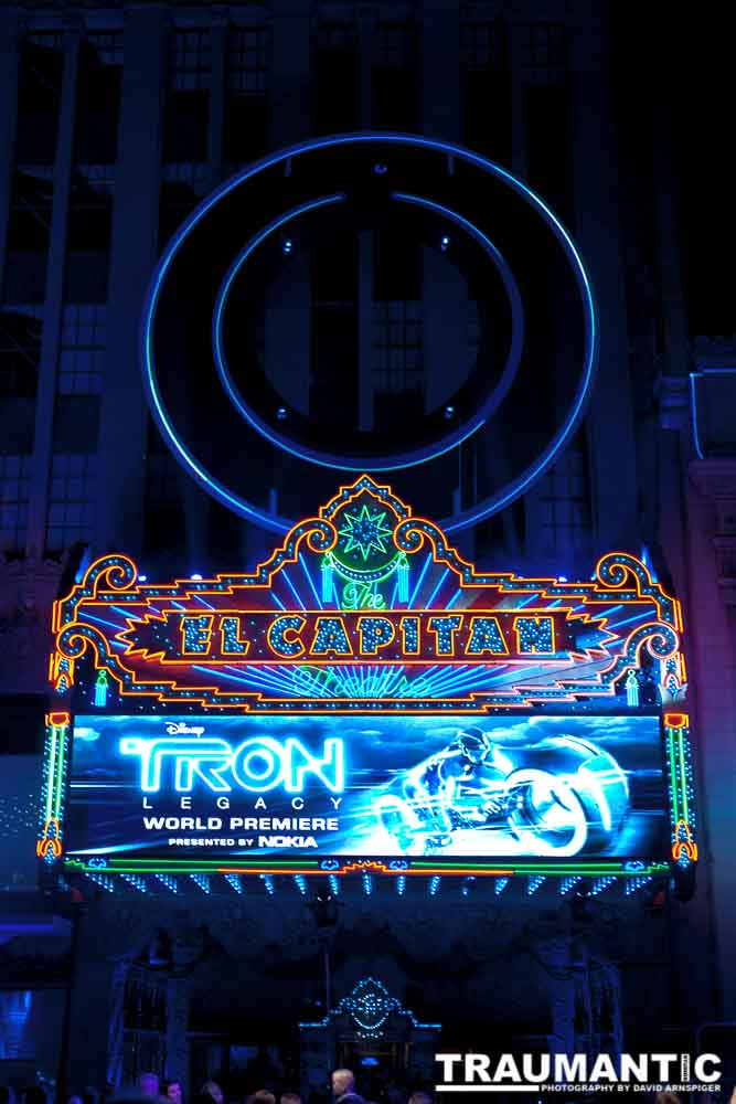I went down to Hollywood on the evening of the premiere of TRON Legacy.  I wasn't able to get real close, but thanks to a long lens, I did pretty good getting some shots.
