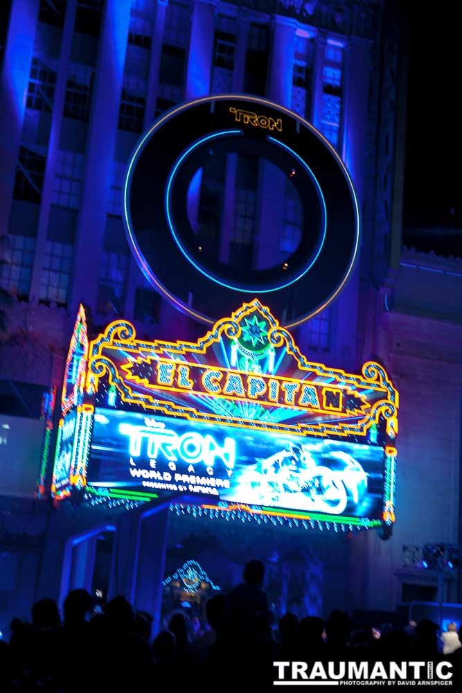 I went down to Hollywood on the evening of the premiere of TRON Legacy.  I wasn't able to get real close, but thanks to a long lens, I did pretty good getting some shots.