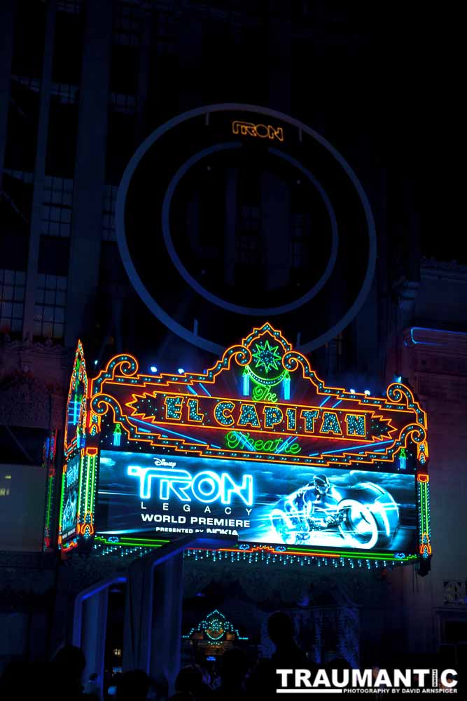 I went down to Hollywood on the evening of the premiere of TRON Legacy.  I wasn't able to get real close, but thanks to a long lens, I did pretty good getting some shots.