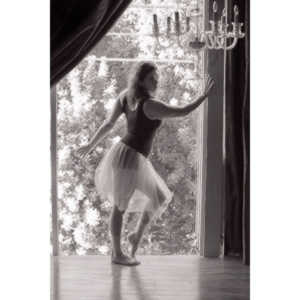 Demarie's one of those people that your eye just goes to.  Just a genuinely beautiful woman.  Proof!.