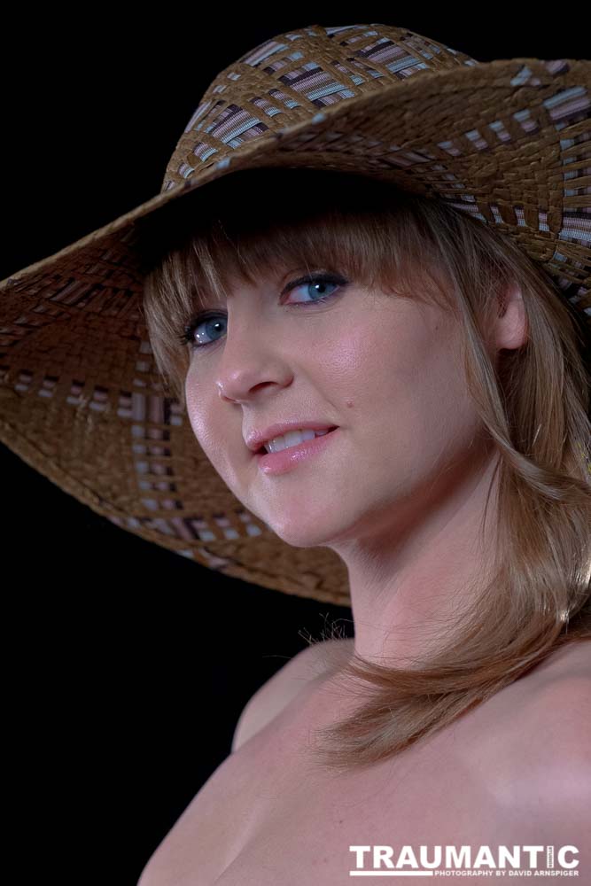 Jennifer is gorgeous.  This was a fun session, and the first of two I did with her.