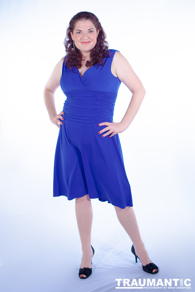 Lindsay came to me for shots to use for her graduation from college.  We got a few portraits in too.