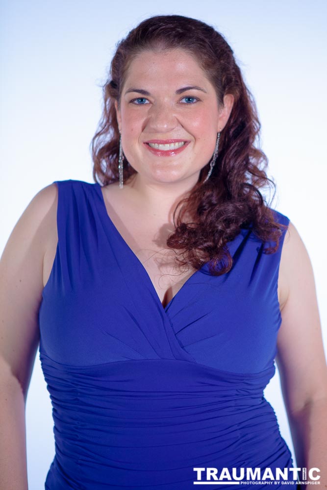 Lindsay came to me for shots to use for her graduation from college.  We got a few portraits in too.