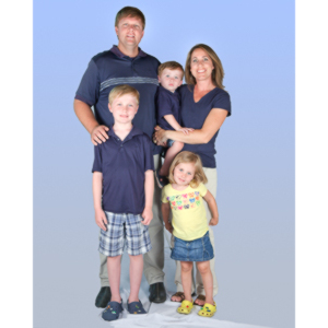 A spur of the moment family photo session.  I literally had 5 minutes notice to set up for it.