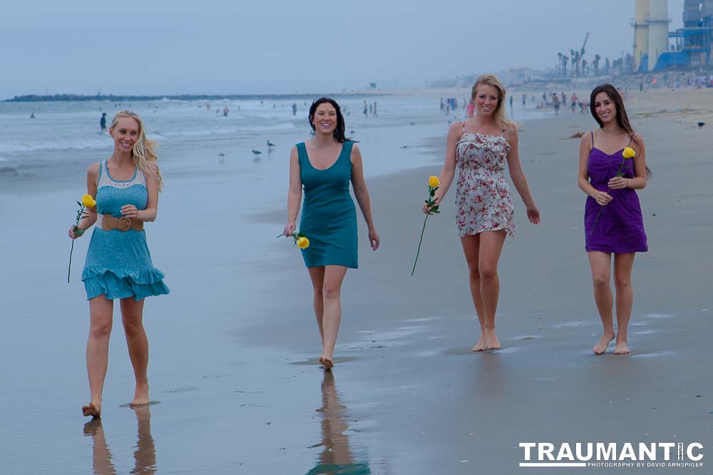 Erica hired me to come down to Manhattan Beach to photograph her and 4 friends on the beach.  We got some fun pictures.