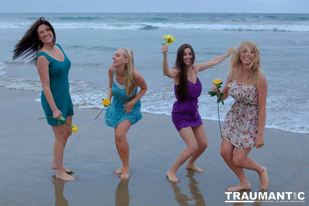 Erica hired me to come down to Manhattan Beach to photograph her and 4 friends on the beach.  We got some fun pictures.