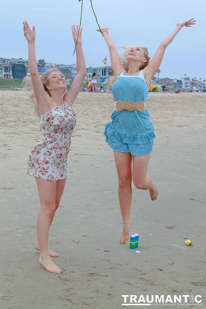 Erica hired me to come down to Manhattan Beach to photograph her and 4 friends on the beach.  We got some fun pictures.