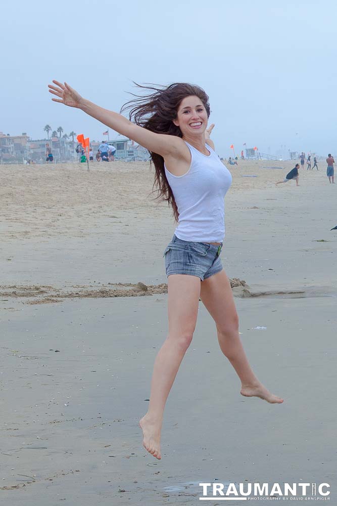 Erica hired me to come down to Manhattan Beach to photograph her and 4 friends on the beach.  We got some fun pictures.