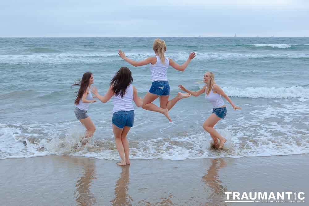 Erica hired me to come down to Manhattan Beach to photograph her and 4 friends on the beach.  We got some fun pictures.