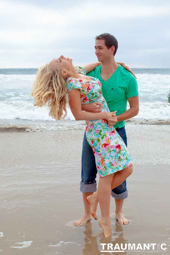 Erica hired me to come down to Manhattan Beach to photograph her and 4 friends on the beach.  We got some fun pictures.