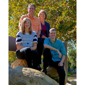 Brewster Family portraits in Johnny Carson Park, Burbank, CA