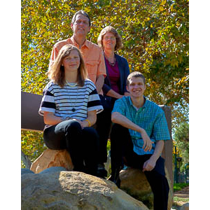 Brewster Family portraits in Johnny Carson Park, Burbank, CA