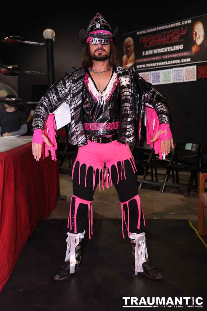 Various photographs of the Freakshow Wrestling California event on 01/14/2012.  This was my first time shooting the event.  I was actually brought in to do some custom shots of the wrestlers for web site animations.