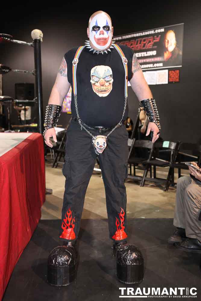 Various photographs of the Freakshow Wrestling California event on 01/14/2012.  This was my first time shooting the event.  I was actually brought in to do some custom shots of the wrestlers for web site animations.