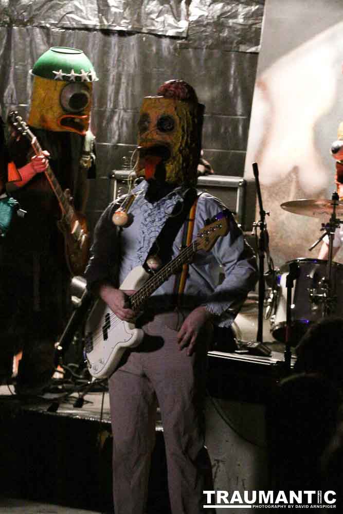 Various photographs of the Freakshow Wrestling California event on 01/14/2012.  This was my first time shooting the event.  I was actually brought in to do some custom shots of the wrestlers for web site animations.