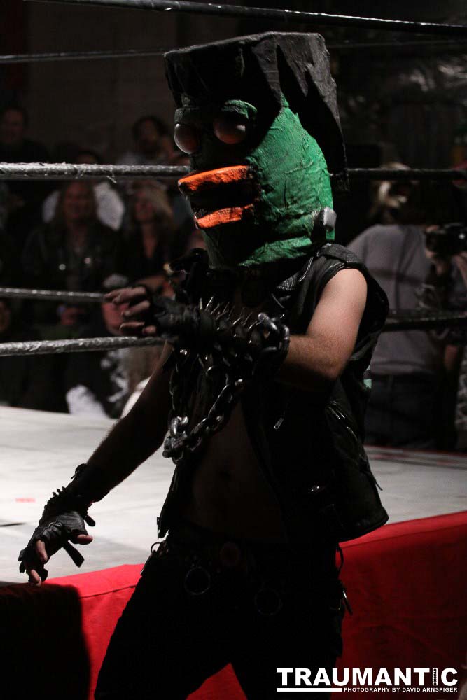 Various photographs of the Freakshow Wrestling California event on 01/14/2012.  This was my first time shooting the event.  I was actually brought in to do some custom shots of the wrestlers for web site animations.