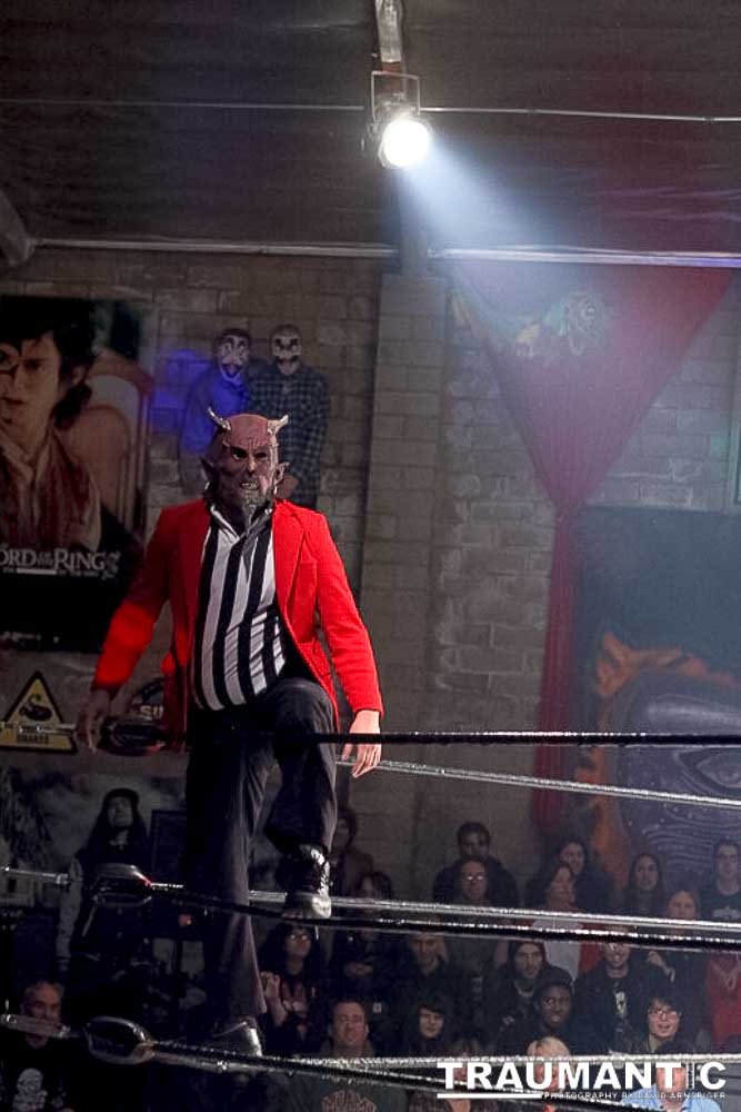 Various photographs of the Freakshow Wrestling California event on 01/14/2012.  This was my first time shooting the event.  I was actually brought in to do some custom shots of the wrestlers for web site animations.
