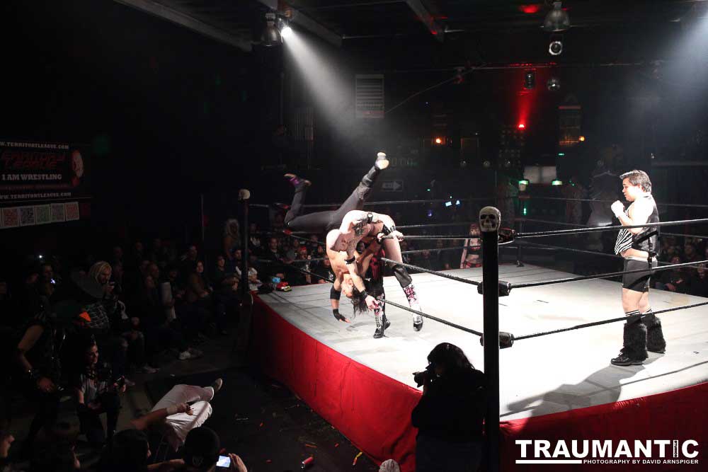 Various photographs of the Freakshow Wrestling California event on 01/14/2012.  This was my first time shooting the event.  I was actually brought in to do some custom shots of the wrestlers for web site animations.