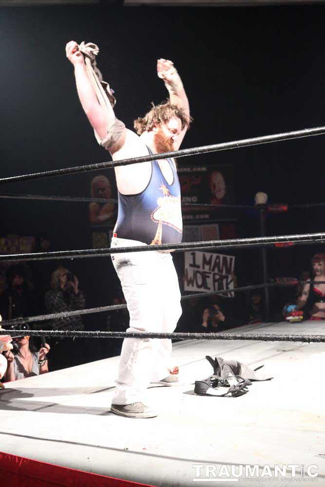 Various photographs of the Freakshow Wrestling California event on 01/14/2012.  This was my first time shooting the event.  I was actually brought in to do some custom shots of the wrestlers for web site animations.