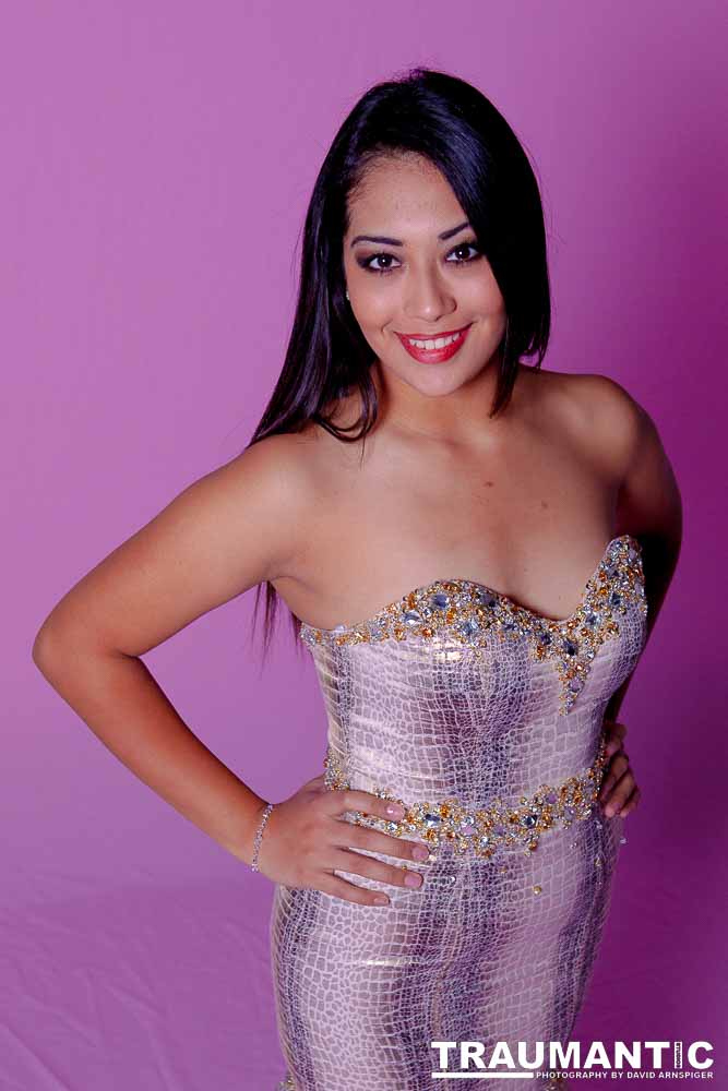 Isela was gorgeous and vey talented. I enjoyed our shoots.