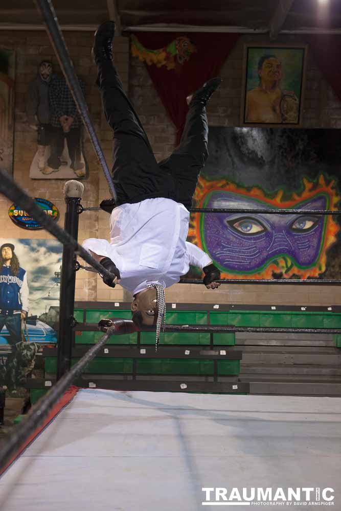 The Cinco de Mayo Freakshow Wrestling event at Knokz Pro Arena in Sun Valley, CA.  Featuring Sinn Bodhi, Scorch the Clown, Rock Riddle, Staysha Randall, Leroy Patterson, Amanda and many others.