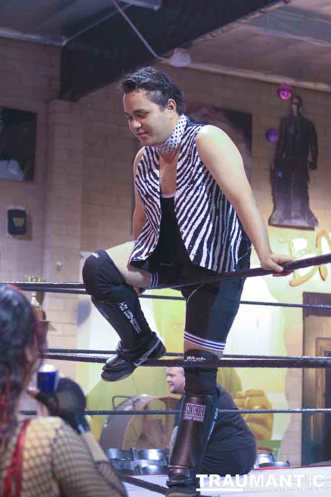 The Cinco de Mayo Freakshow Wrestling event at Knokz Pro Arena in Sun Valley, CA.  Featuring Sinn Bodhi, Scorch the Clown, Rock Riddle, Staysha Randall, Leroy Patterson, Amanda and many others.