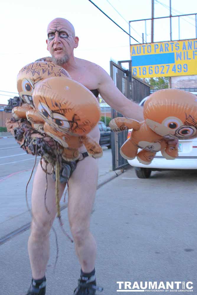 The Cinco de Mayo Freakshow Wrestling event at Knokz Pro Arena in Sun Valley, CA.  Featuring Sinn Bodhi, Scorch the Clown, Rock Riddle, Staysha Randall, Leroy Patterson, Amanda and many others.