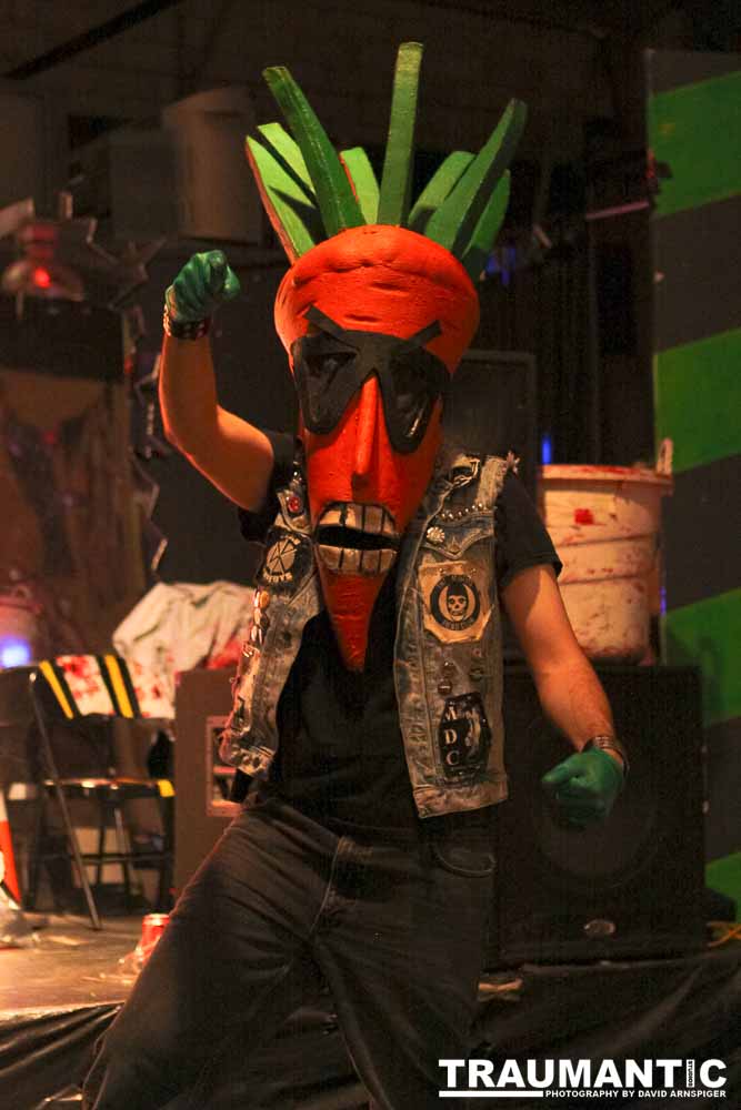 The Cinco de Mayo Freakshow Wrestling event at Knokz Pro Arena in Sun Valley, CA.  Featuring Sinn Bodhi, Scorch the Clown, Rock Riddle, Staysha Randall, Leroy Patterson, Amanda and many others.