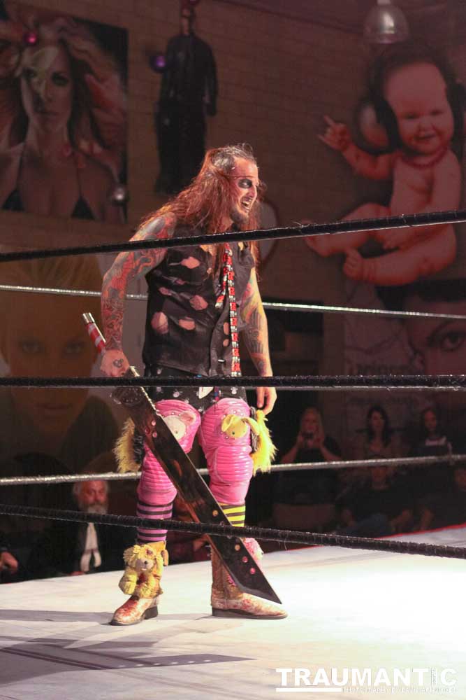 The Cinco de Mayo Freakshow Wrestling event at Knokz Pro Arena in Sun Valley, CA.  Featuring Sinn Bodhi, Scorch the Clown, Rock Riddle, Staysha Randall, Leroy Patterson, Amanda and many others.