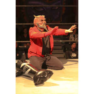 The Cinco de Mayo Freakshow Wrestling event at Knokz Pro Arena in Sun Valley, CA.  Featuring Sinn Bodhi, Scorch the Clown, Rock Riddle, Staysha Randall, Leroy Patterson, Amanda and many others.