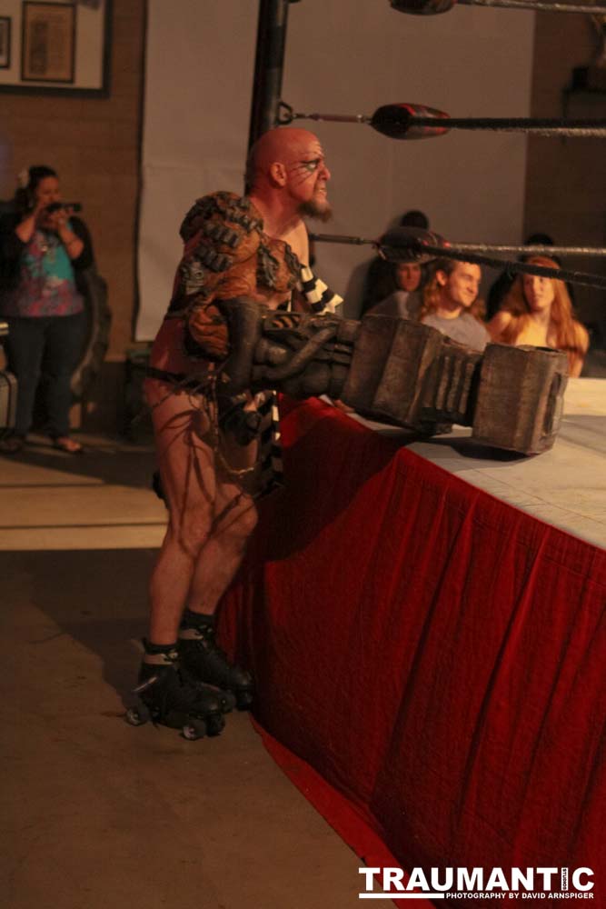 The Cinco de Mayo Freakshow Wrestling event at Knokz Pro Arena in Sun Valley, CA.  Featuring Sinn Bodhi, Scorch the Clown, Rock Riddle, Staysha Randall, Leroy Patterson, Amanda and many others.