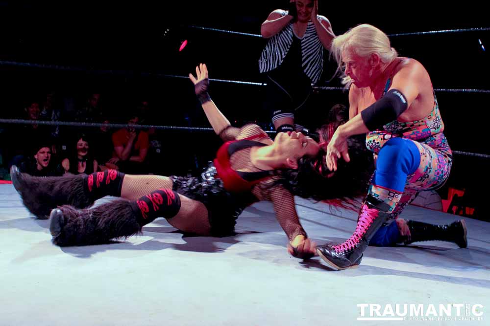 The Cinco de Mayo Freakshow Wrestling event at Knokz Pro Arena in Sun Valley, CA.  Featuring Sinn Bodhi, Scorch the Clown, Rock Riddle, Staysha Randall, Leroy Patterson, Amanda and many others.