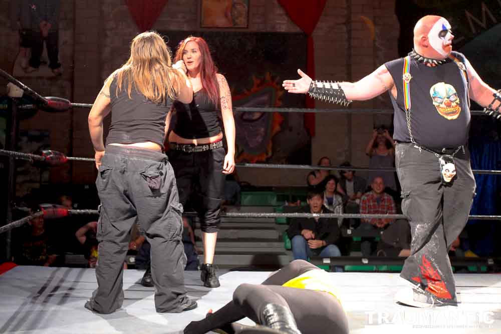 The Cinco de Mayo Freakshow Wrestling event at Knokz Pro Arena in Sun Valley, CA.  Featuring Sinn Bodhi, Scorch the Clown, Rock Riddle, Staysha Randall, Leroy Patterson, Amanda and many others.